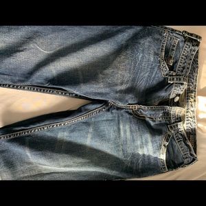 Boyfriend cannot fit into these